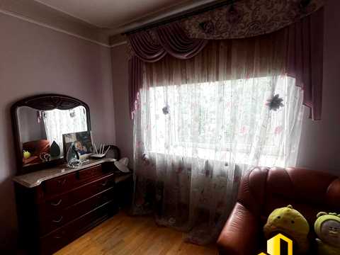 квартира за адресою Наукова вул., 49-А