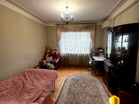 квартира за адресою Наукова вул., 49-А