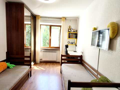 квартира за адресою Семафорна вул., 34