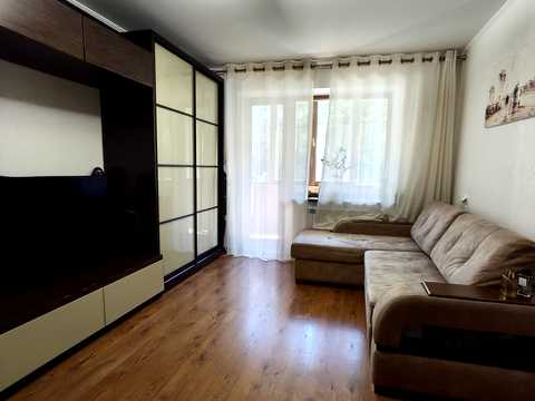 квартира за адресою Семафорна вул., 34
