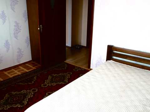 квартира за адресою Озерна вул., 14