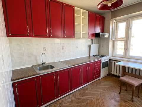 квартира за адресою Раїси Окіпної вул., 3-А