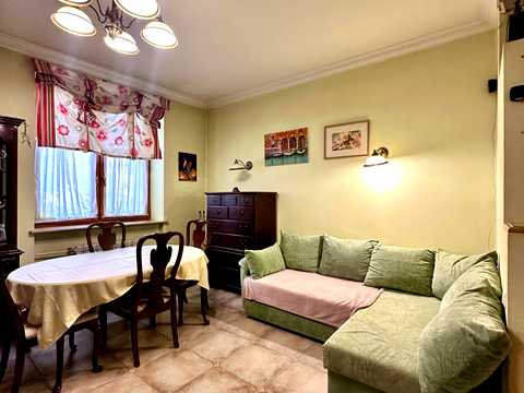 квартира за адресою Адама Міцкевича вул., 6