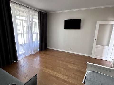 квартира за адресою Замковецька вул., 86