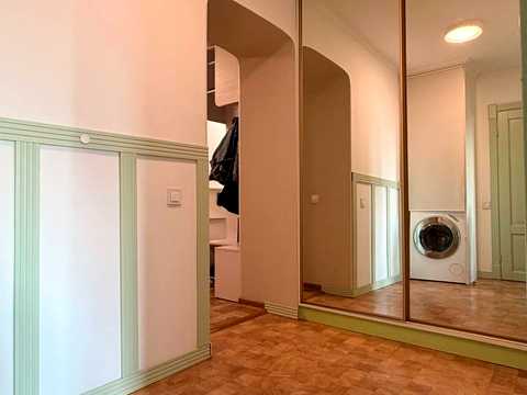 квартира за адресою Вагонна вул., 7