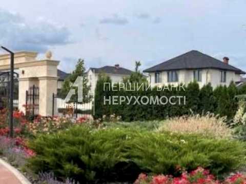 дом по адресу Центральна ул., 72