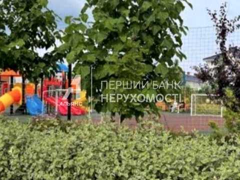 дом по адресу Центральна ул., 72