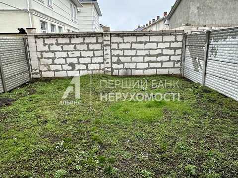 дом по адресу Центральна ул., 72