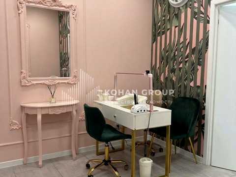 коммерческая по адресу Степана Бандери ул., 2/1а