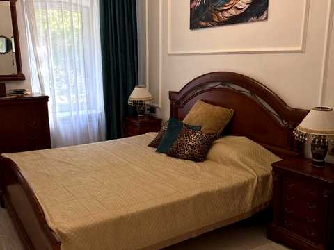 квартира по адресу Вячеслава Черновола ул., 5а