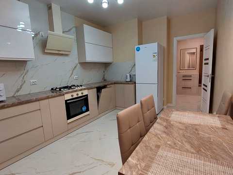 квартира за адресою Угорська вул., 14-К