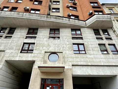 комерційна за адресою Шота Руставелі вул., 44