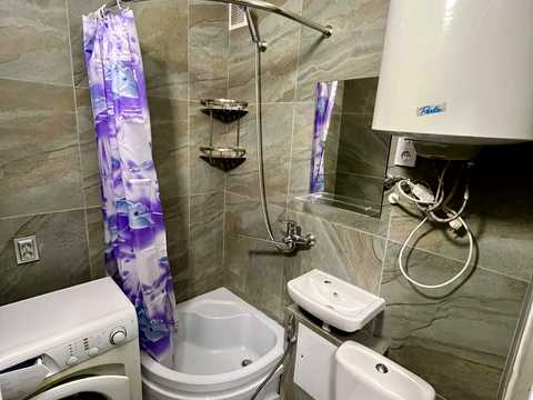 квартира за адресою Оріхуватська вул. (Бурмистенка), 6к2