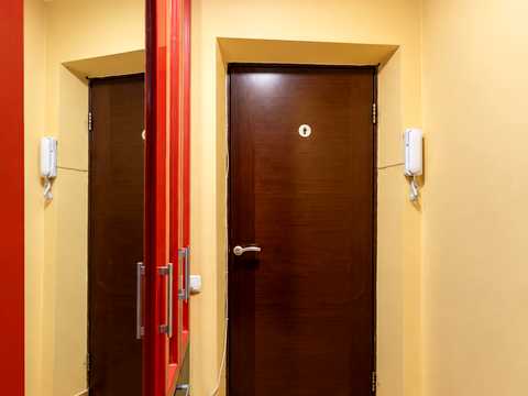 квартира за адресою Леоніда Каденюка просп. (Юрія Гагаріна), 9