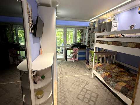 квартира за адресою Чернівці, Товстюка вул. (Федора Достоєвського), 2