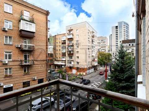 квартира за адресою Гоголівська вул., 48