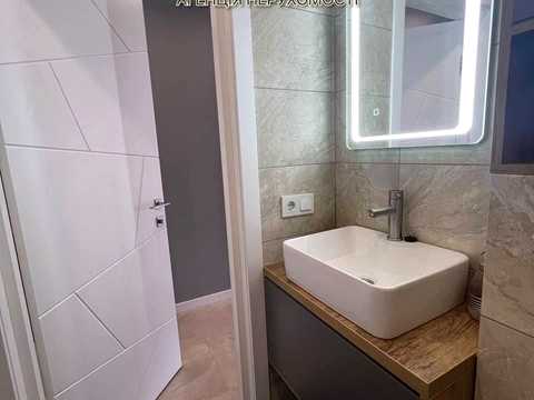 квартира за адресою с. Софіївська Борщагівка, Боголюбова вул., 43