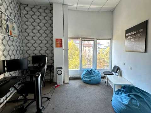 комерційна за адресою Січових Стрільців вул., 13А