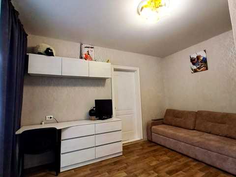 квартира за адресою Соборності вул. (Доценка), 4-Б