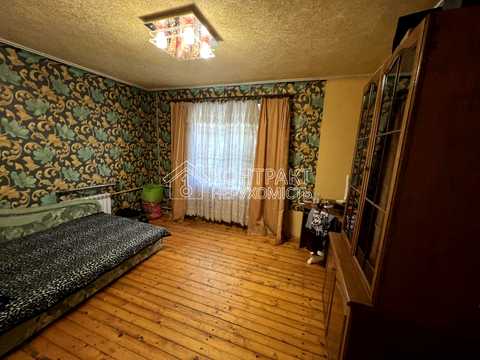 квартира за адресою Глобинська вул. (Маршала Батицького), 21