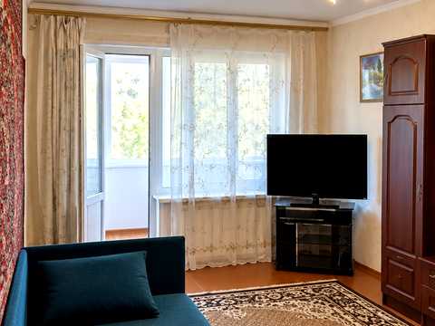 квартира за адресою Центральна вул., 1