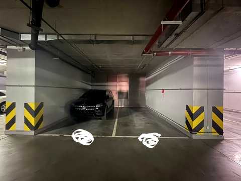 1877863285210675