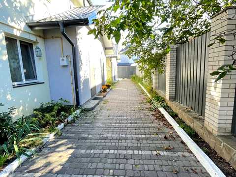 дом по адресу Озерна, 4