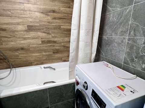 квартира за адресою Київ, Героїв Дніпра вул., 47