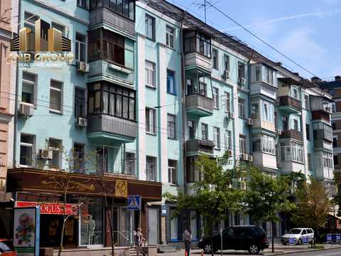 коммерческая по адресу Саксаганского ул., 42