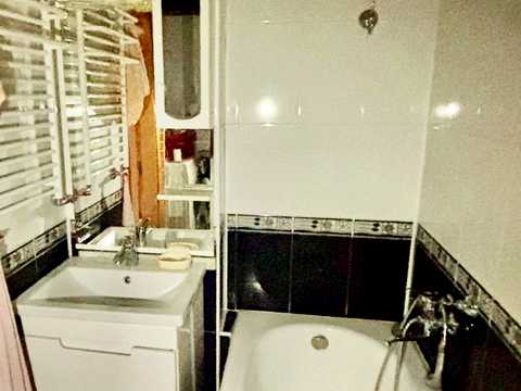 квартира за адресою Шовкуненка вул., 5