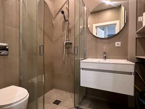квартира за адресою Салютна вул., (Будинок 04501-04504)
