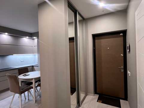 квартира за адресою Салютна вул., (Будинок 04501-04504)