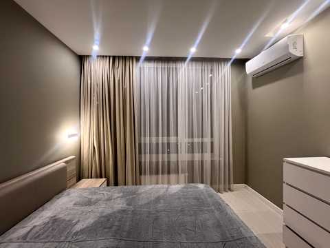 квартира за адресою Салютна вул., (Будинок 04501-04504)