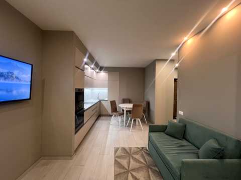 квартира за адресою Салютна вул., (Будинок 04501-04504)