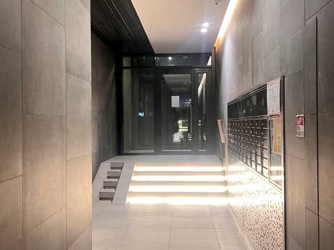 квартира за адресою Салютна вул., (Будинок 04501-04504)