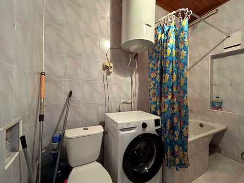 будинок за адресою Аеродромний пров., 5