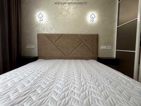 квартира за адресою Яблунева вул., (вул. Боголюбова, 50)