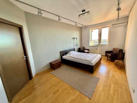 квартира за адресою Зубрівська вул., 32