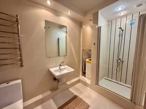квартира за адресою Зубрівська вул., 32