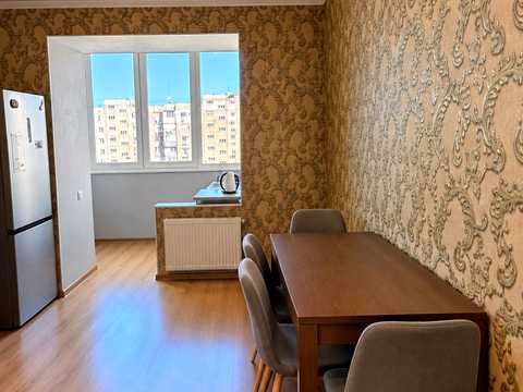 квартира за адресою Будівельників вул., 14