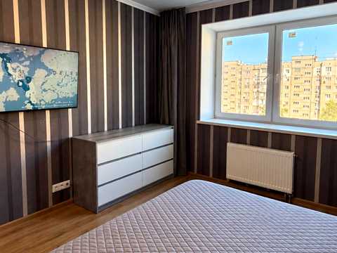 квартира за адресою Будівельників вул., 14