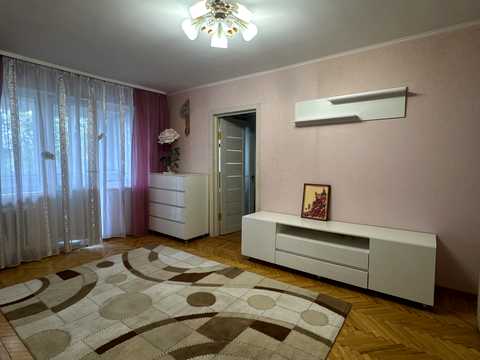 квартира за адресою Індустріальний просп. (Фрунзе), 63