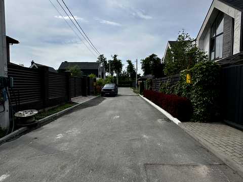 1877886760369965