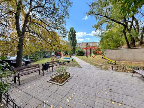 квартира по адресу Голосеевский просп. (40-летия Октября), 100/2