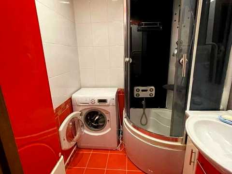 квартира по адресу Александра Мишуги ул., 3