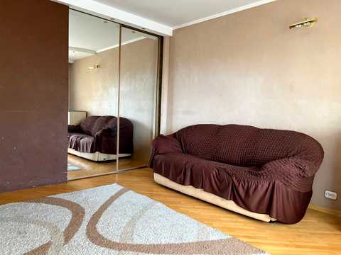квартира по адресу Анны Ахматовой ул., 31