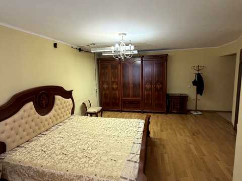 квартира за адресою Покровська вул., 20