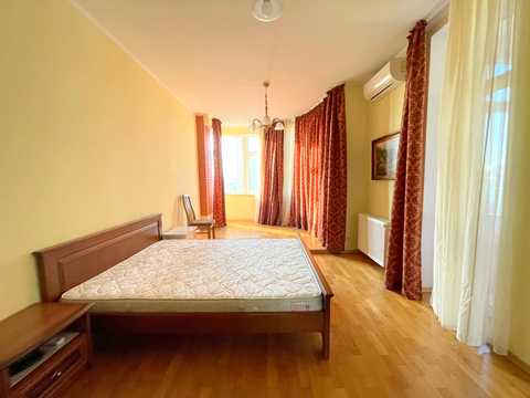 квартира за адресою Лесі Українки бульв., 7-Б