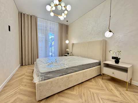 квартира по адресу 9-я Линия ул., 1
