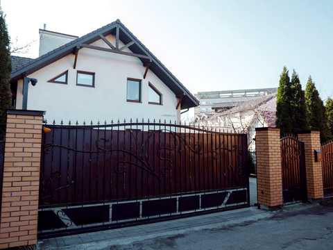 будинок за адресою Богдана Хмельницького вул., 215